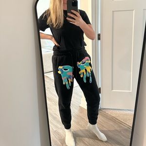 Roku studio Pink Camo Tear Drip Sweatpants Size S